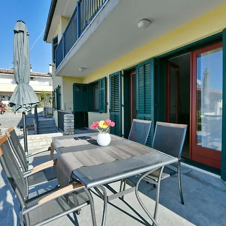 Nina Porec Exterior photo