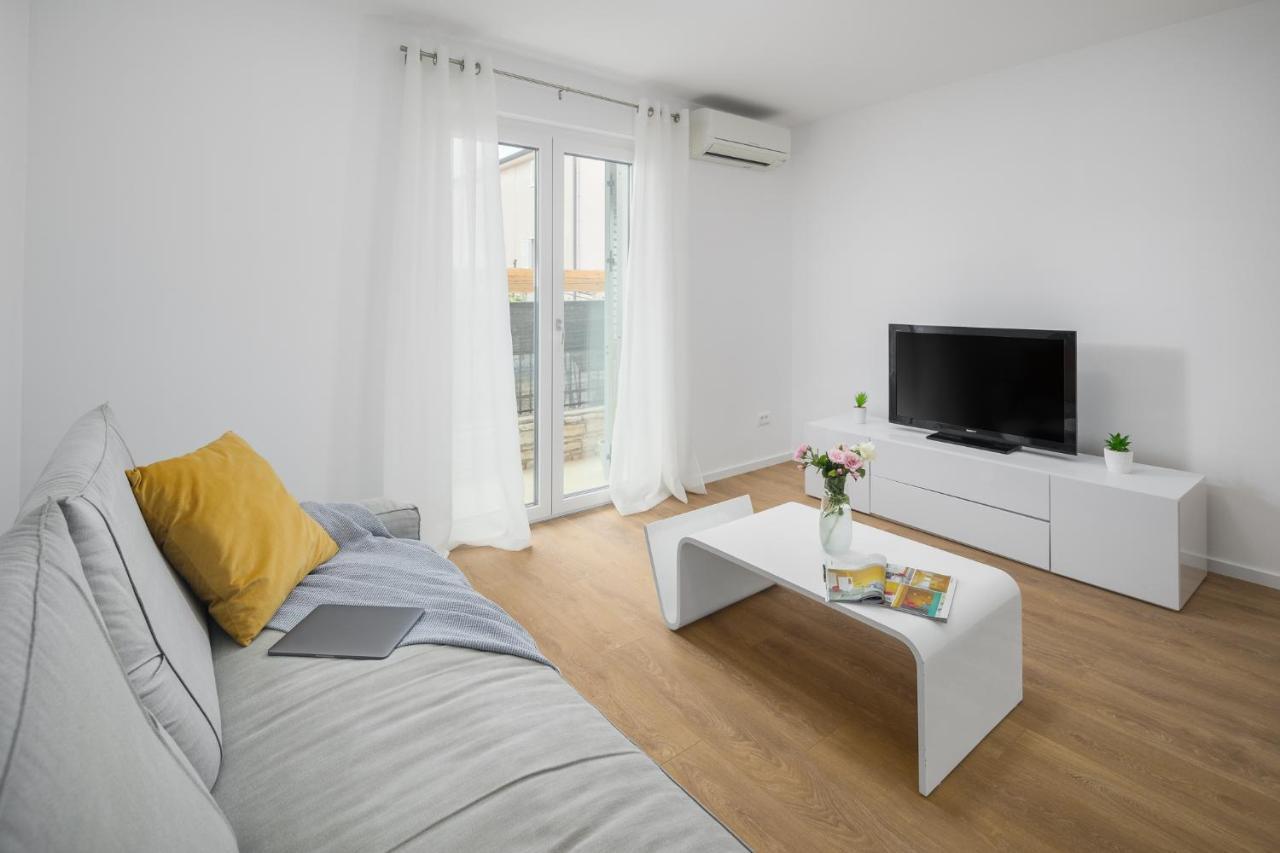 Nina Apartment Porec