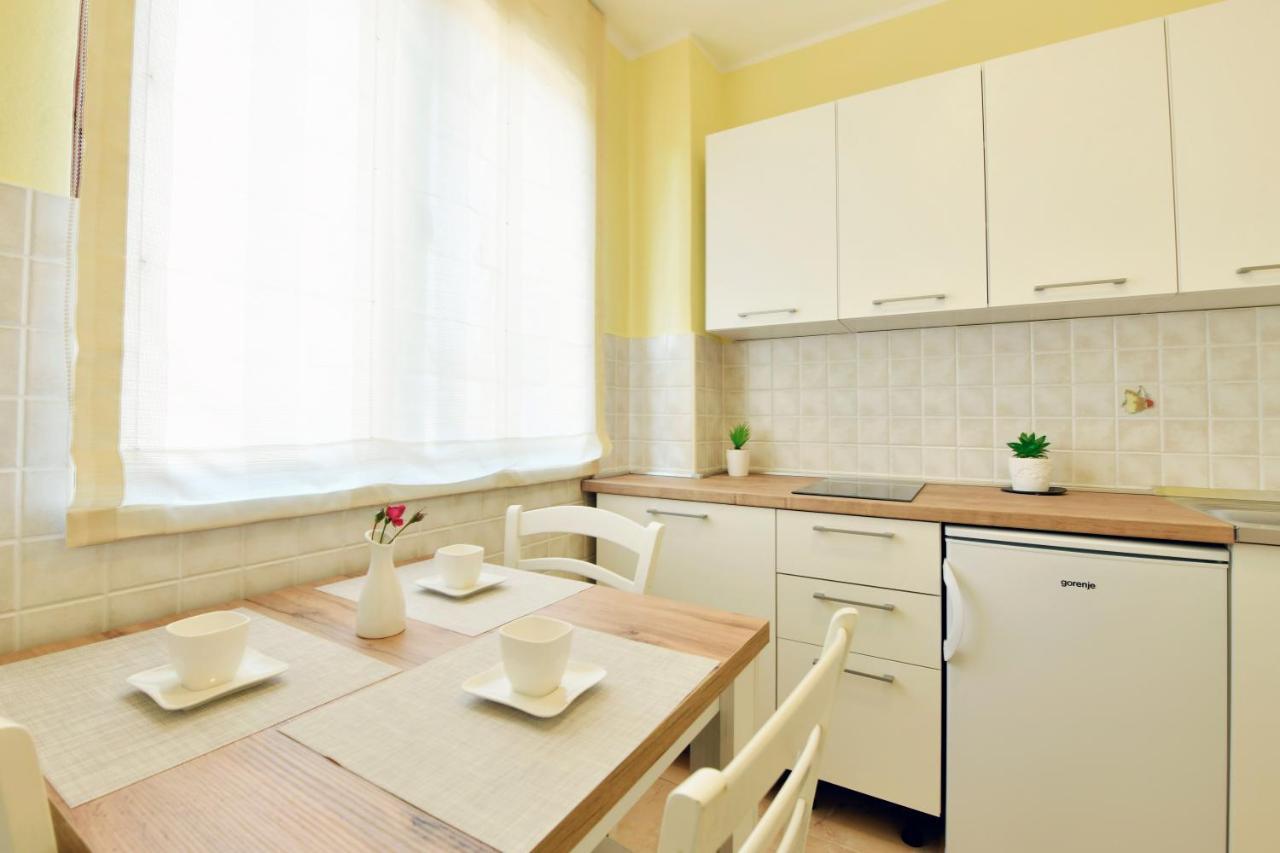 Nina Apartment *